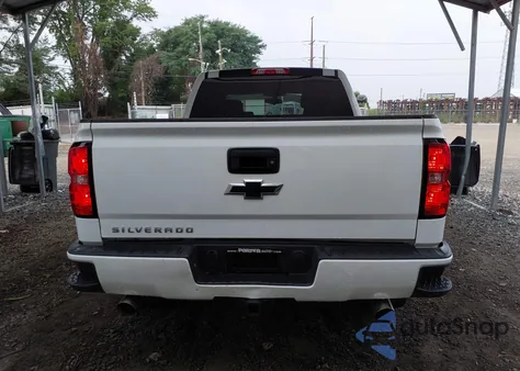 2018 Chevrolet Silverado 1500 Custom z USA, uszkodzony, nr VIN 1GCVKPEH4JZ207639